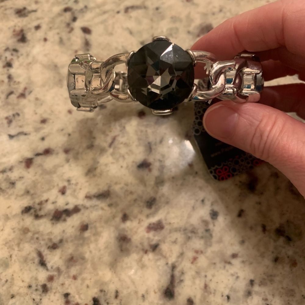 NWT Paparazzi Silver Bracelet